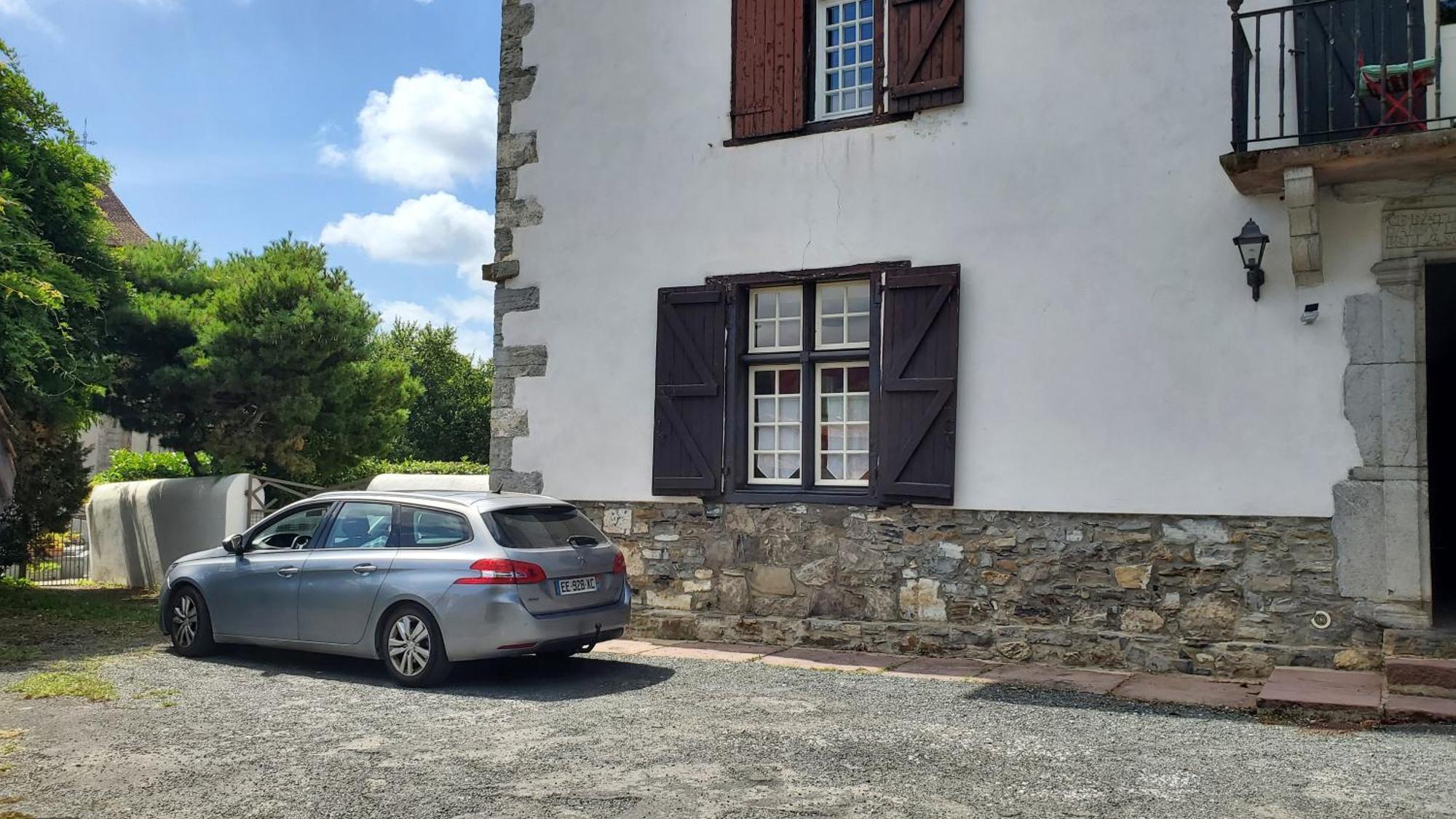 Logement Calme Et Authentique A Espelette Ruang foto